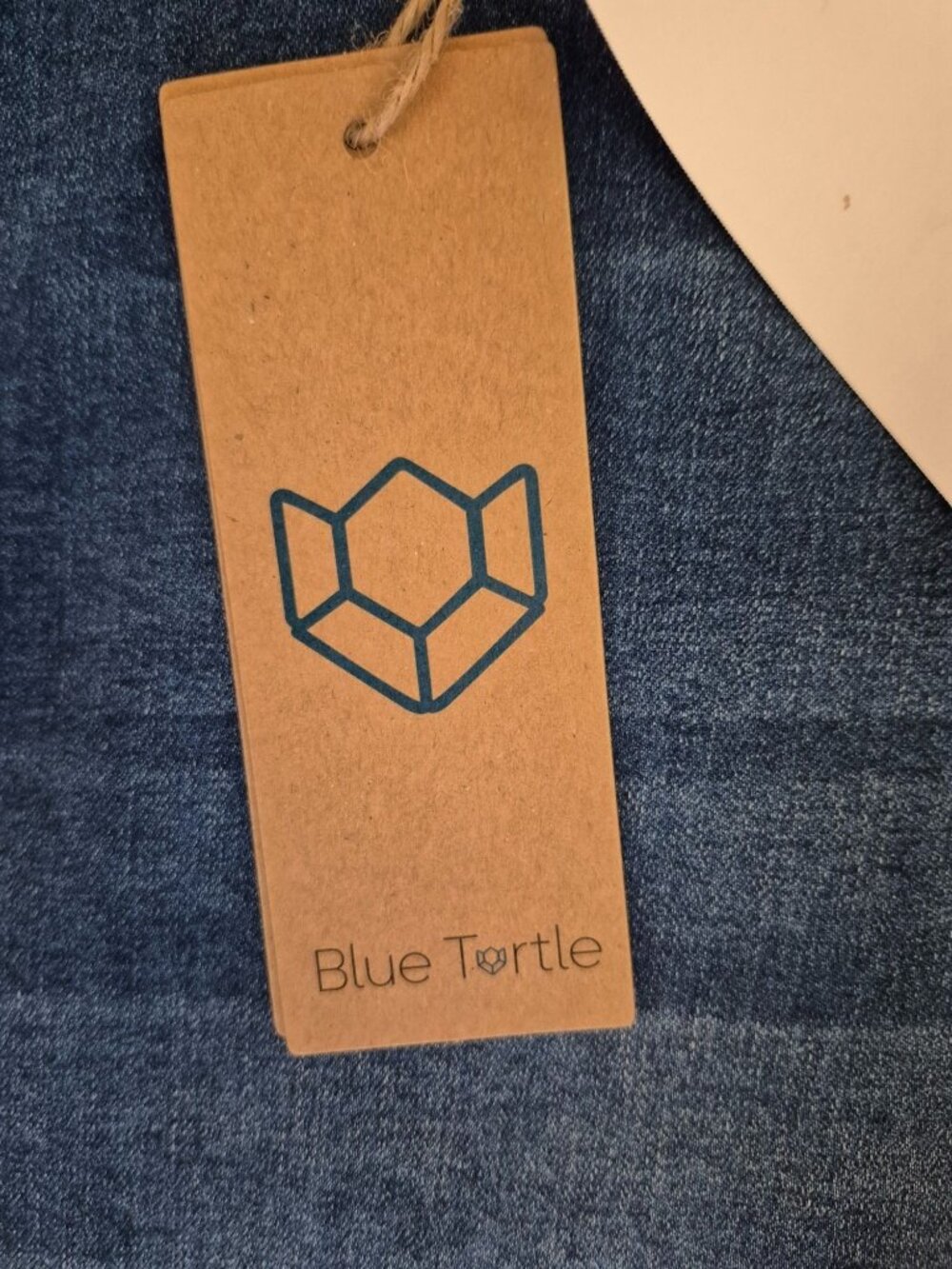 Women's High-Waisted Distressed Skinny Jeans Size 16 by Blue Turtle - Picture 9 of 12